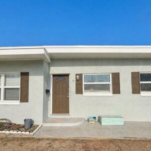House for rent in Azalea Park area near to Semoran and 12 minutes away from airport