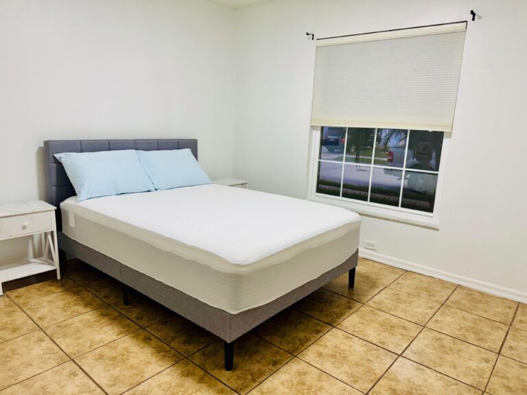 1 Room 1